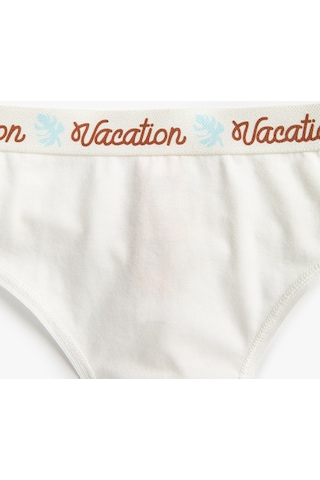 Koton String Külot Pamuklu Lastik Kısmı Slogan Detaylı Ekru 3slk30042mk 3SLK30042MK021 Ekru