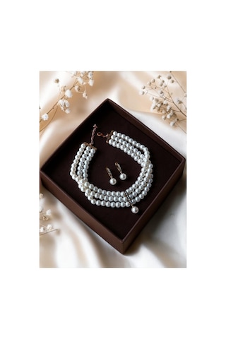 Kristal Taşlı Üç Sıra İnci Tasma Kolye Ve İnci Küpe Seti Beyaz 30839555