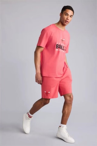 Defacto Nba Chıcago Bulls Standart Fıt Bisiklet Yaka Kısa Kollu Tişört E4865ax26sprd132 Kırmızı-rd132