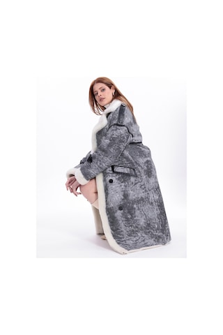 M M Marki Marki Kadın Hakiki Deri Uzun Palto Gri Eskitme Oversize Kruvaze Düğmeli İçi Kürklü 115 Cm - 119522 Gri Vintage