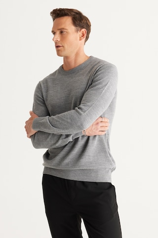 AC&Co / Altınyıldız Classics Altinyildiz Classics Erkek Gri Melanj Standart Fit Normal Kesim Bisiklet Yaka Triko 4A4923100001GMJXXL Gri Melanj