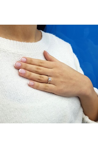 Lova D Renk 0,41 Karat Pırlanta Tektaş Yüzük - Hrd - 1010139