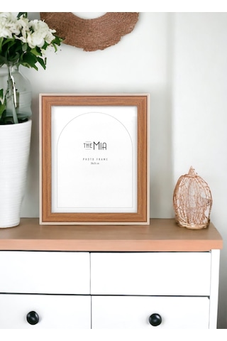 The Mia Retrato Fotoğraf Çerçevesi Krem 25x20 Cm