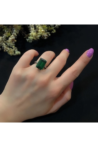 Stela Zümrüt Baget Gümüş Yüzük