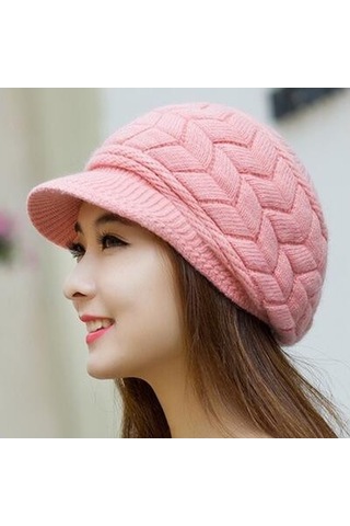 Kadın Ve Erkekler İçin Kış Mevsimine Özel Yünlü Ve Sıcak Tutan Şapka Modeli Pembe