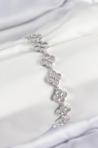 Pirinç Zirkon Taşlı Yonca Model Gümüş Renk Vıp Seri Kadın Bileklik Çok Renkli