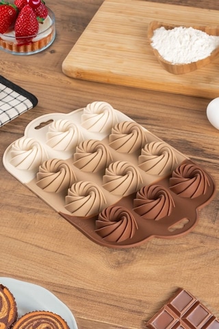 Porsima 185 12'li Silikon Kurabiye Tatlı Kalıbı, Silikon Kalıp Seti, Mini Kek Kalıbı, Çikolata Pişirme Kalıp Açık Kahverengi
