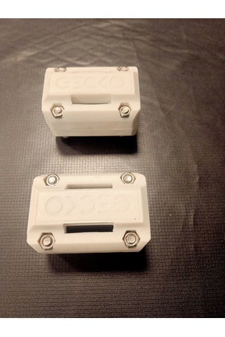 Motosiklet Koruma Demiri Takozu Gecko Universal Kare 65 Mm Beyaz Renk