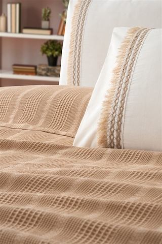 Tivoli Çift Kişilik Dantelli 4 Parça Pike Takımı Çeyizlik-melanie-kapuçino Kapucıno Cappuccino