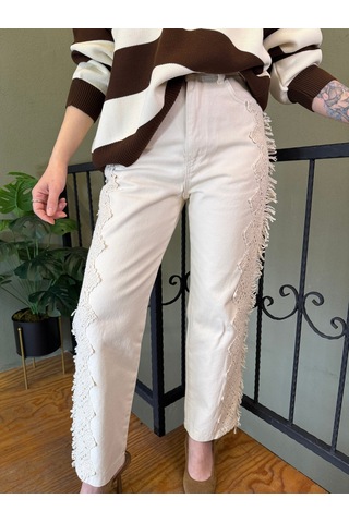 Ali Butik Krem Güpür Detaylı Jean