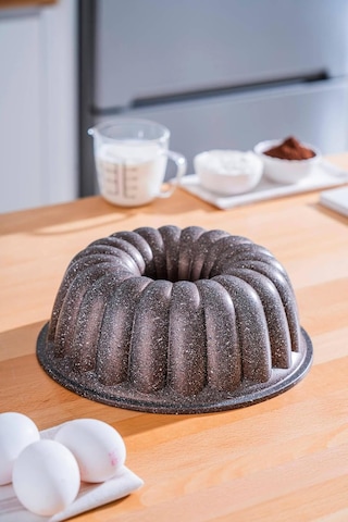 Line Dilimli Kek Kalıbı - 26 Cm Çok Renkli