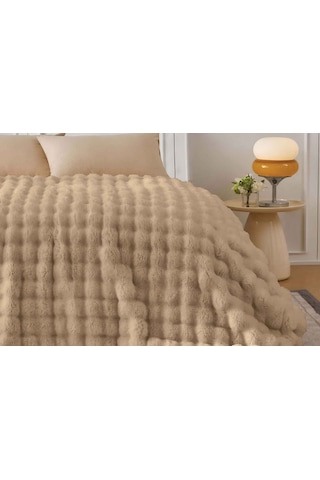 Merinos Angora Kürk Bubble Tavşan Tüyü Battaniye 220x240 Kutulu K.bej Koyu Bej Merinos Angora Kürk Bubble Tavşan Tüyü Battaniye 220x240 Kutulu K.bej Koyu Bej