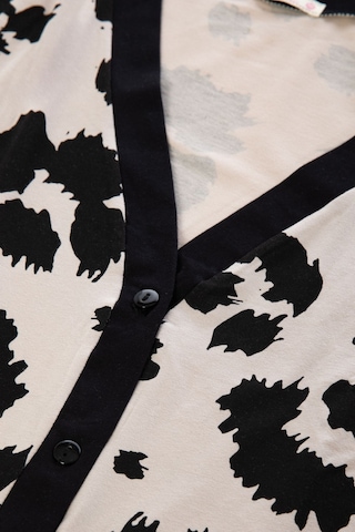 Kadın Leopar Desenli Bant Detaylı Düğmeli Pijama Takımı 70619 Çok Renkli