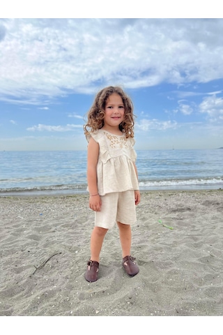 Cigit Robası Nakışlı Şortlu Keten Takım 2-7 Yaş Naturel Beyaz