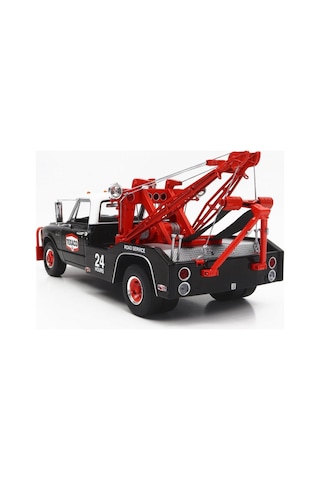 1:18 1970 Chevrolet C-30 Dually Wrecker Texaco 24 Hour Road Ser