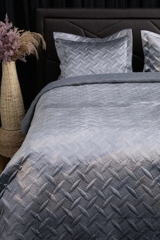 Queen Kadife Çift Kişilik Yatak Örtüsü - Antrasit