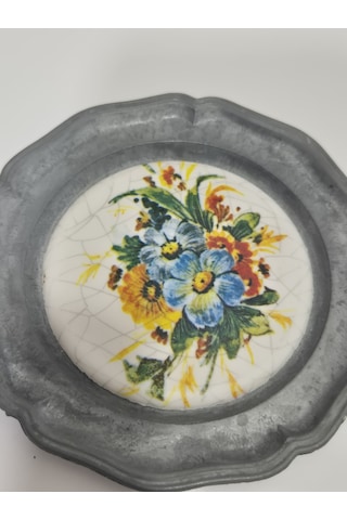 Vintage Zınn Çerçeveli Dekoratif Çiçek Temalı Duvar Tabağı 10cm 010
