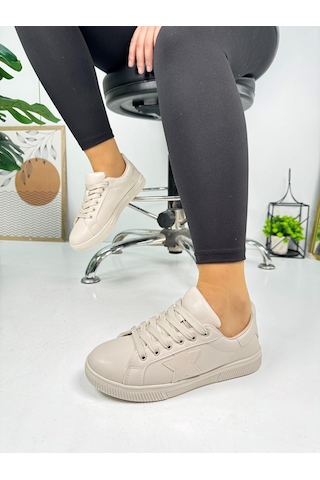 Günlük Kadın Sneaker Bağcıklı Yıldız Detaylı Tırtıklı Taban Oval Burunlu Rahat Spor Ayakkabı 602 Bej