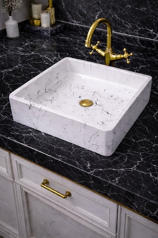 Mermer Desenli Tezgah Üstü Kare Model Taş Lavabo 45 X 45 Cm Beyaz