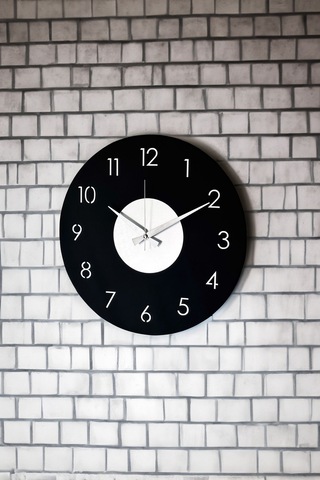 Ahşap Dekoratif Phact Gümüş Aynalı Duvar Saati 48cm Siyah - Gümüş