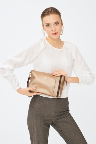 Deri Company Kadın Basic Clutch Çanta Düz Desenli Şeritli Logolu Altın Kahverengi (4006A-K) 214012 Altın