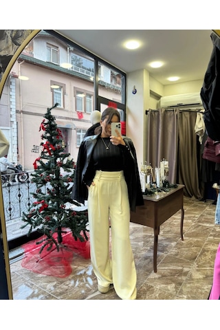 Ayçagüney Örme Kumaş Beli Kuşaklı Bol Pantolon - Vanilya Vanilya