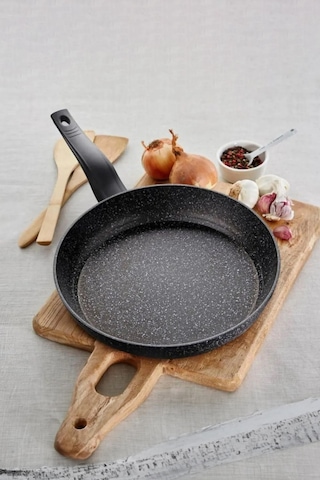 Eco Diez 20 cm Granit Tava Siyah – Yanmaz Yapışmaz, Çizilmez Yüzey, Sağlıklı Pişirme, Ergonomik Saplı