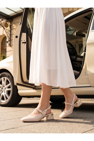 Nesil Shoes Senyo 405 Ten Rugan Tokalı Kadın Sandalet