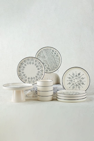 KitchenLife Stackable Ethnical 11 Parça Ayaklı Sunum Servis Tabaklı 6 Kişilik Kahvaltı Takımı Çok Renkli