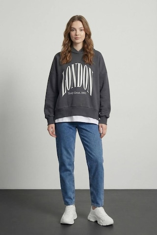Quzu 01407 Kadın Baskı Detaylı Kapüşonlu Sweatshirt Antrasit