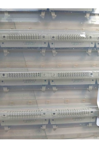 2-828-584-6 Tyco Soket 5 Adet
