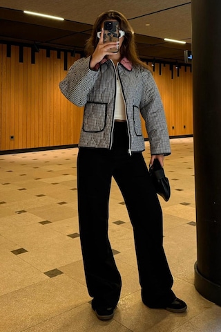 Siyah Pötikareli Cepli Kadın Mont Mg2488 Siyah