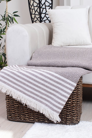 Pamuklu Püsküllü Elmas Desenli Koltuk Örtüsü 170x210 Cm Dekoratif Kanepe, Yatak Ve Tv Örtüsü Kahverengi