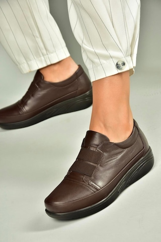 Fox Shoes P555070103 Kahverengi Hakiki Deri Comfort Ortopedik Taban Kadın Ayakkabı Kahverengi-hakiki Deri