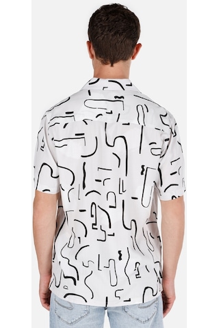 Colin's Colins Normal Kesim Shirt Yaka Baskılı Bej Erkek Kısa Kol Gömlek Cl1068114 Cl1068114 Q1.v1 Beı Bej