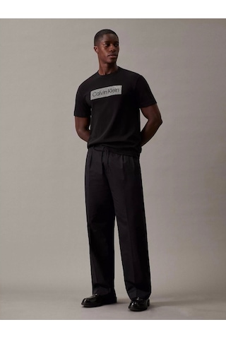 Calvin Klein Erkek Yuvarlak Yakalı Logolu Siyah T-shirt SIYAH Siyah