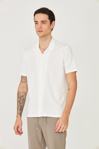 White Stone Beyaz Gömlek T-shirt