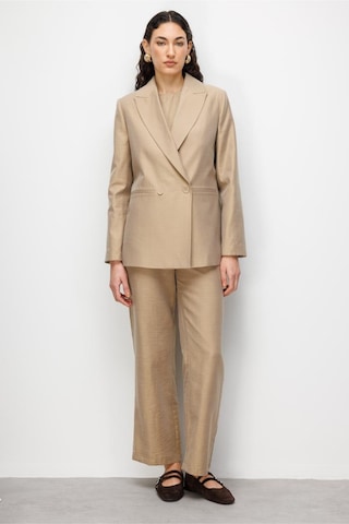 Mizalle Bej Rengi Kruvaze Blazer Ceket Bej