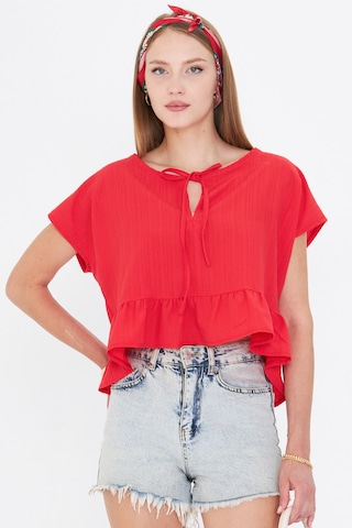Armonika Kadın Açık Kırmızı Yarasa Kol Yakası Bağlamalı Eteği Fırfırlı Oversize Crop Bluz Arm-24y001088