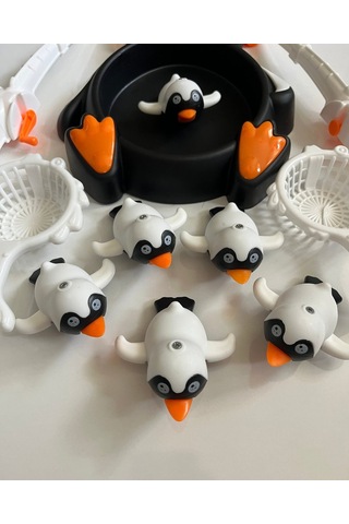Havuzlu Penguen Su Üzerinde Balık Yakalama Olta Oyunu 11 Parçalık