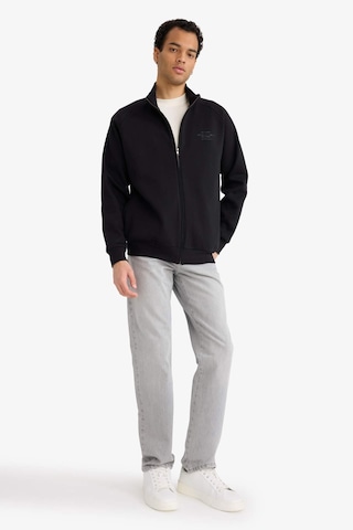 Defacto Boxy Fit İçi Yumuşak Tüylü Sweatshirt E1367ax26spbk81 Siyah-bk81