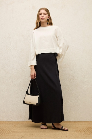 Manuka Pamuklu Geniş Kol Crop Bluz Ekru