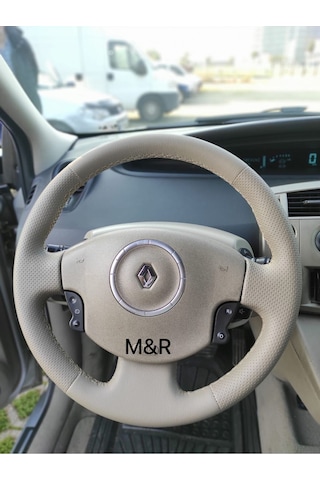 Megane 2 Kaplama Deri Direksiyon Kılıfı Siyah Megane 2 Kaplama Deri Direksiyon Kılıfı Siyah