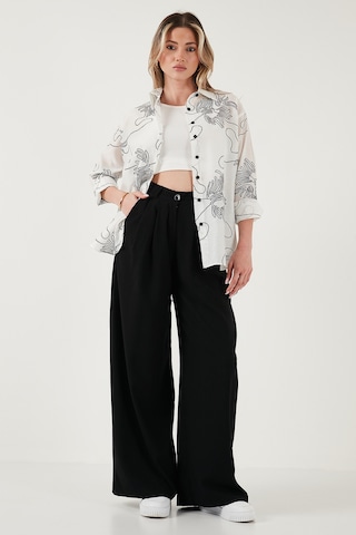 Lela Desenli Regular Fit Uzun Kollu Bayan Gömlek 6773200 Beyaz-Siyah