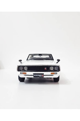 Nissan Skyline 1:24 Model Maket Araba Beyaz