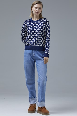 Kalp Desenli Sıfır Yaka Triko Kazak - Lacivert 001