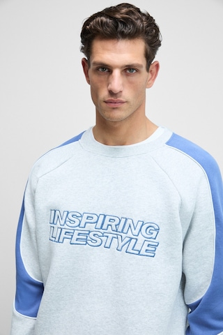 Grımelange Hercules Erkek Bisiklet Yaka Önü Nakışlı Kolları Biyeli Grimelanj Sweatshirt Grimelanj