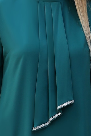 Işıltı Taş Detaylı Büyük Beden Tesettür Takım Zümrüt