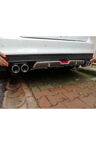 Ford Focus Egzoz Görünümlü Difüzör 2012 - 2017 N11.23629
