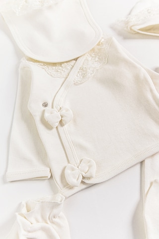 Natural Güpürlü 5'li Kız Bebek Hastane Çıkışı Bebek Takımı Krem